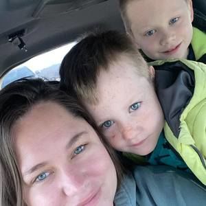 Meet your Posher, Sara